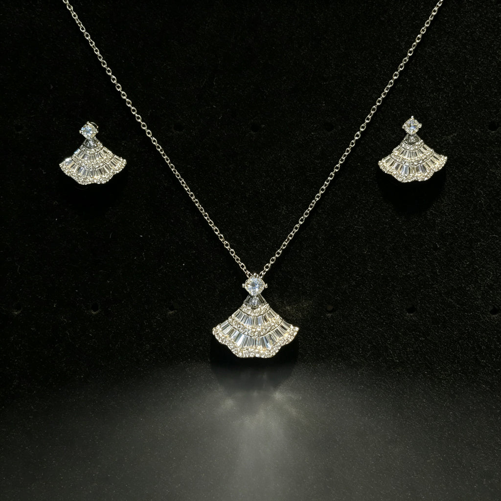 Set Kalung & Anting Fan Zirkon – Galaksi Jewelry