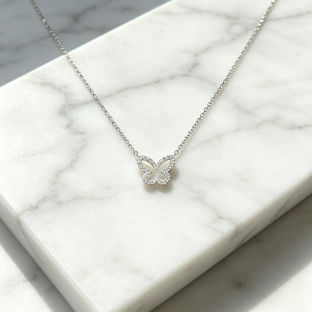 Kalung Liontin Kupu-Kupu Zirkon