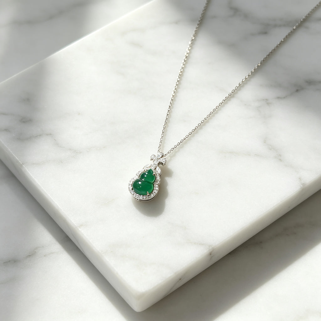 Kalung Liontin Kalsedon Labu
