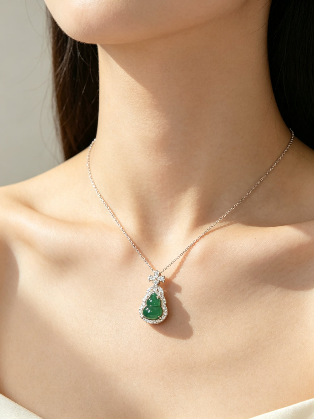 Kalung Liontin Kalsedon Labu