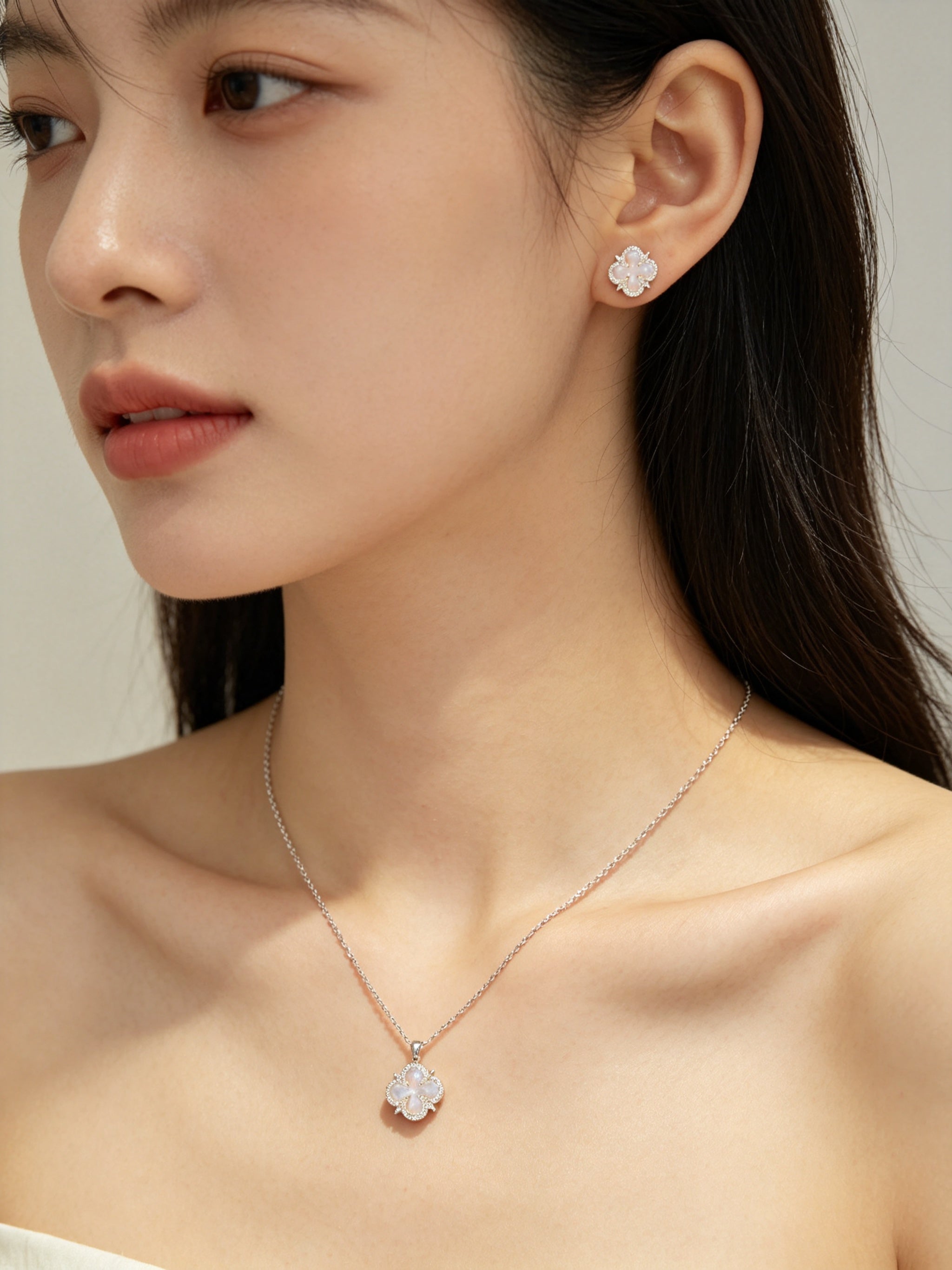 Set Kalung & Anting Four Leaf Clover Pink – Galaksi Jewelry