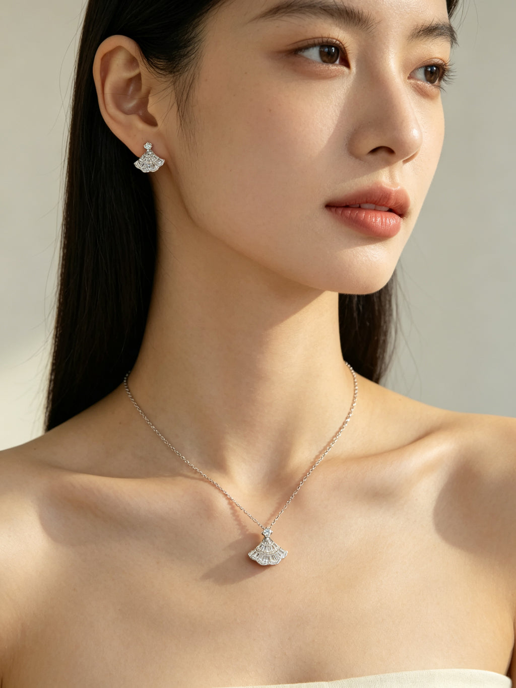 Set Kalung & Anting Fan Zirkon – Galaksi Jewelry
