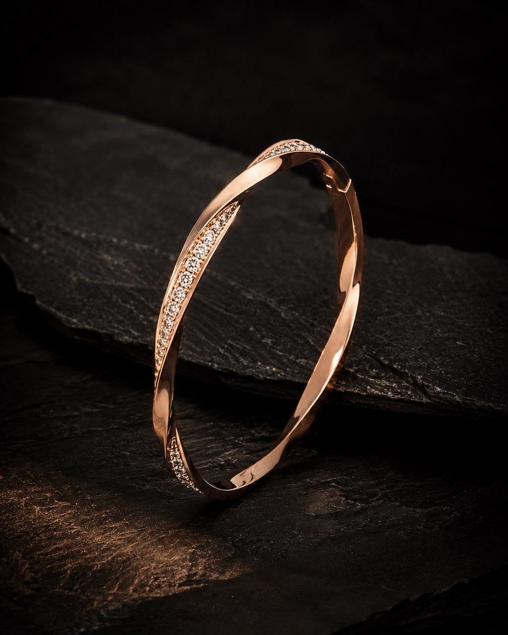 Gelang Bangle Twist Rosegold Zirkon